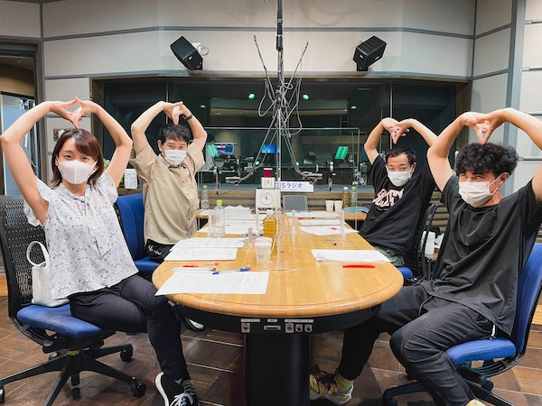 ピン芸人の小島よしお登場 子供にウケるネタ作りの秘訣とは トピックス Tbsラジオ Fm90 5 Am954 何かが始まる音がする