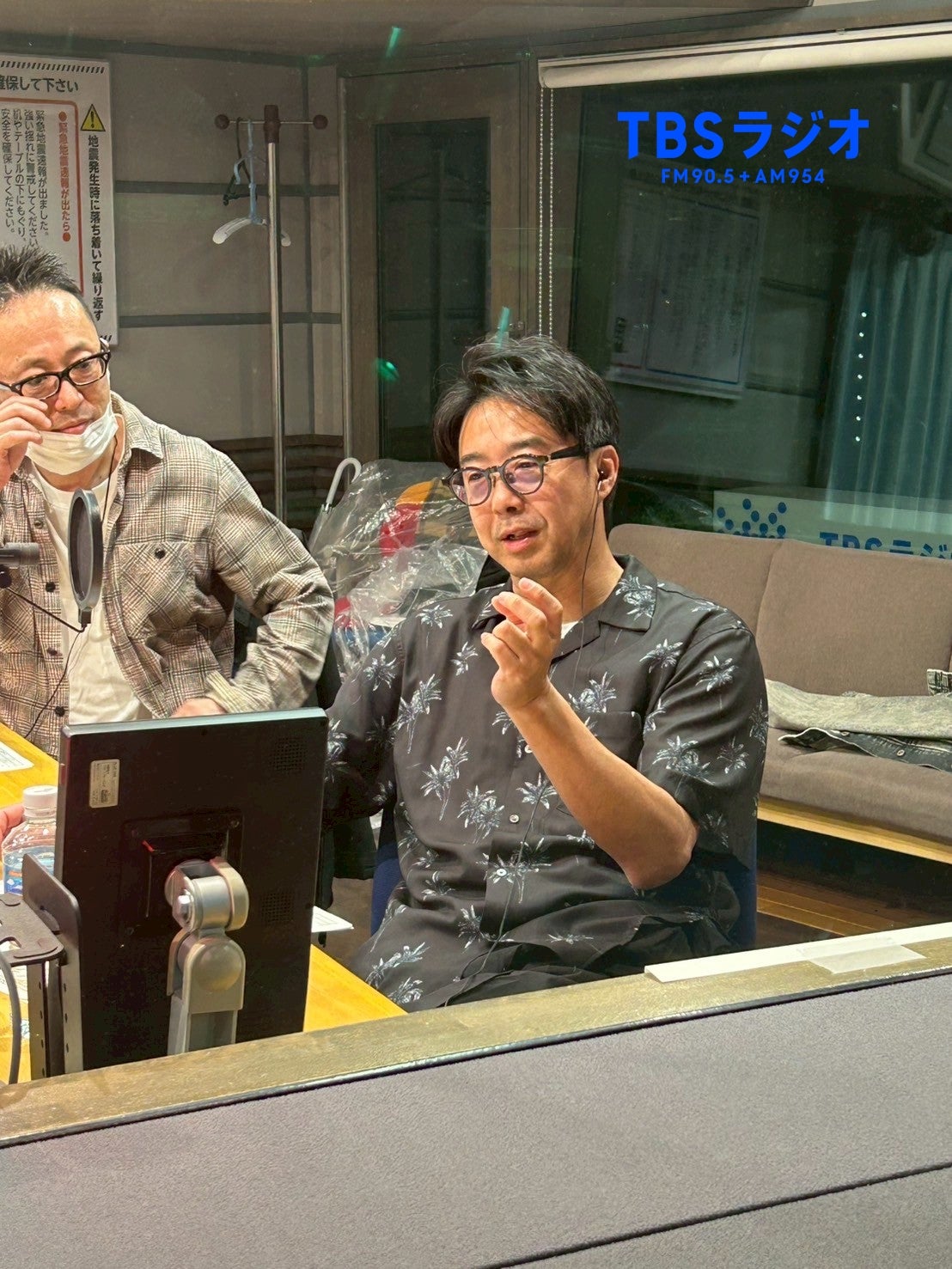 活動歴および当時の関連ビジュアル記録