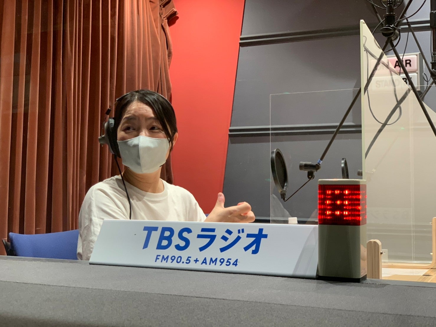 イモトが真相究明 ヘソのごま問題 解決編 トピックス Tbsラジオ Fm90 5 Am954 何かが始まる音がする
