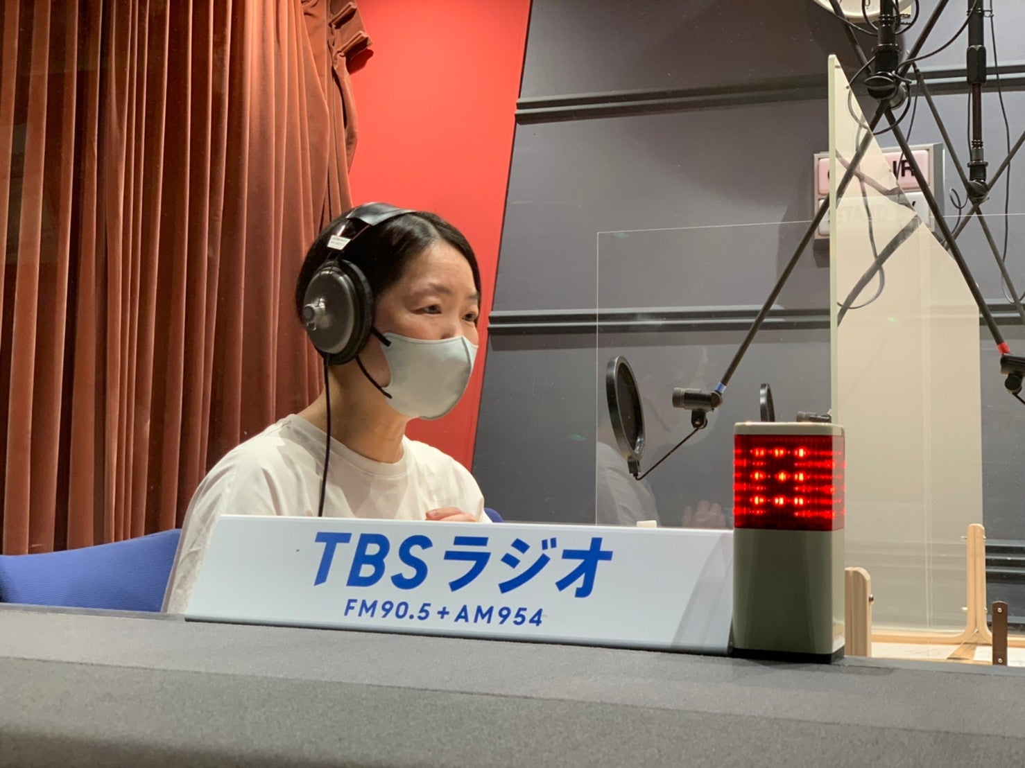 イモトが真相究明 ヘソのごま問題 解決編 トピックス Tbsラジオ Fm90 5 Am954 何かが始まる音がする