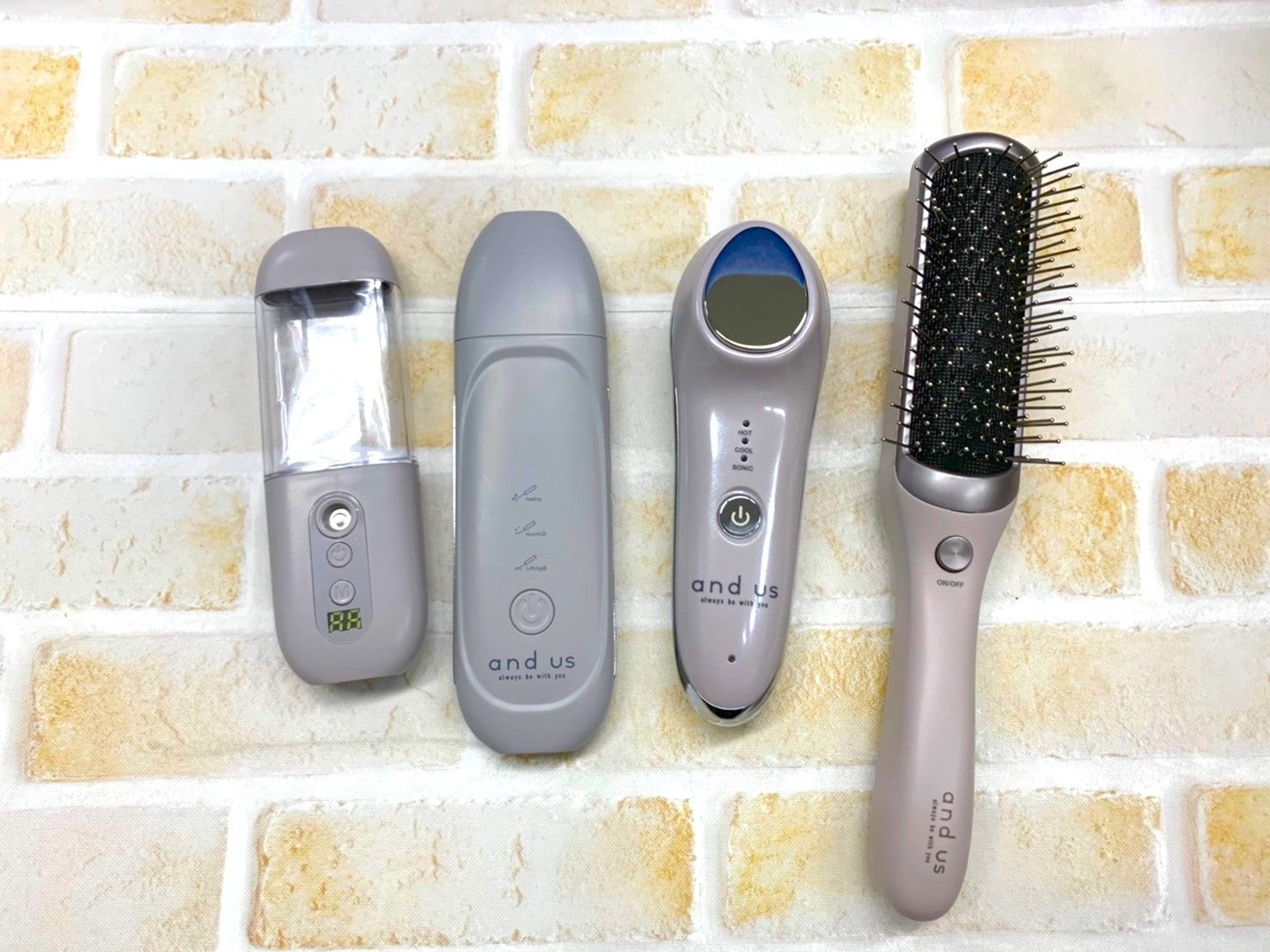 3COINS】美容家電を試してみた！～プチプラで“おうち美容”を楽しもう 