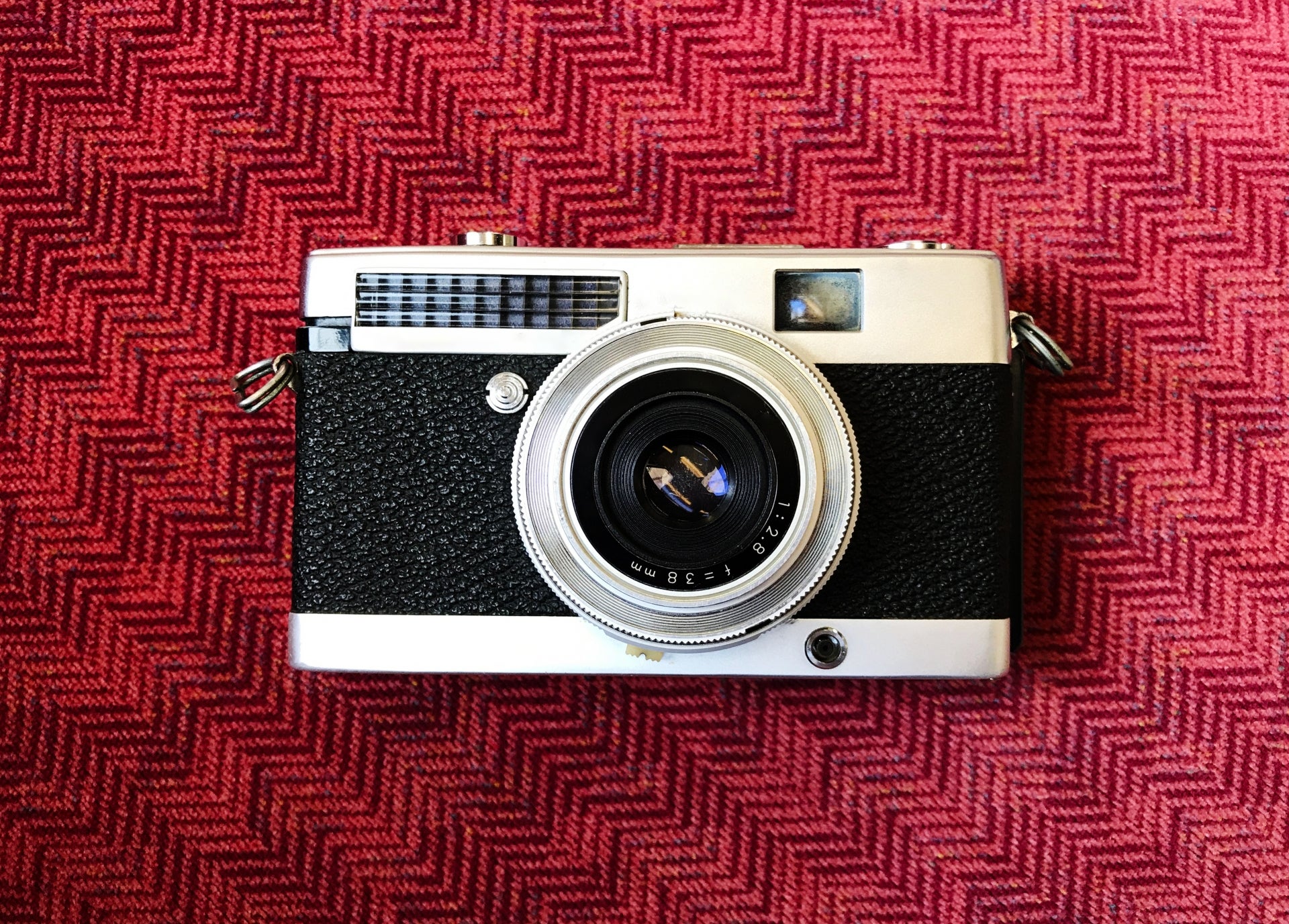 フイルムも24枚のつけてますフィルムカメラ