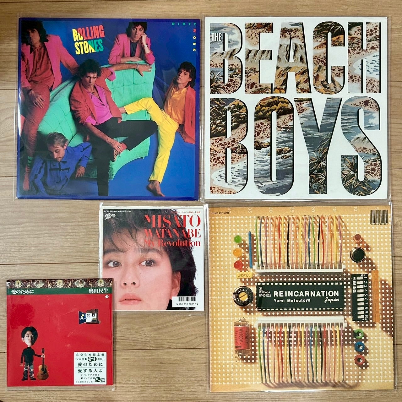 1985年 Sophia's back CDアルバム 山下久美子 ステッカー 昭和 レトロ