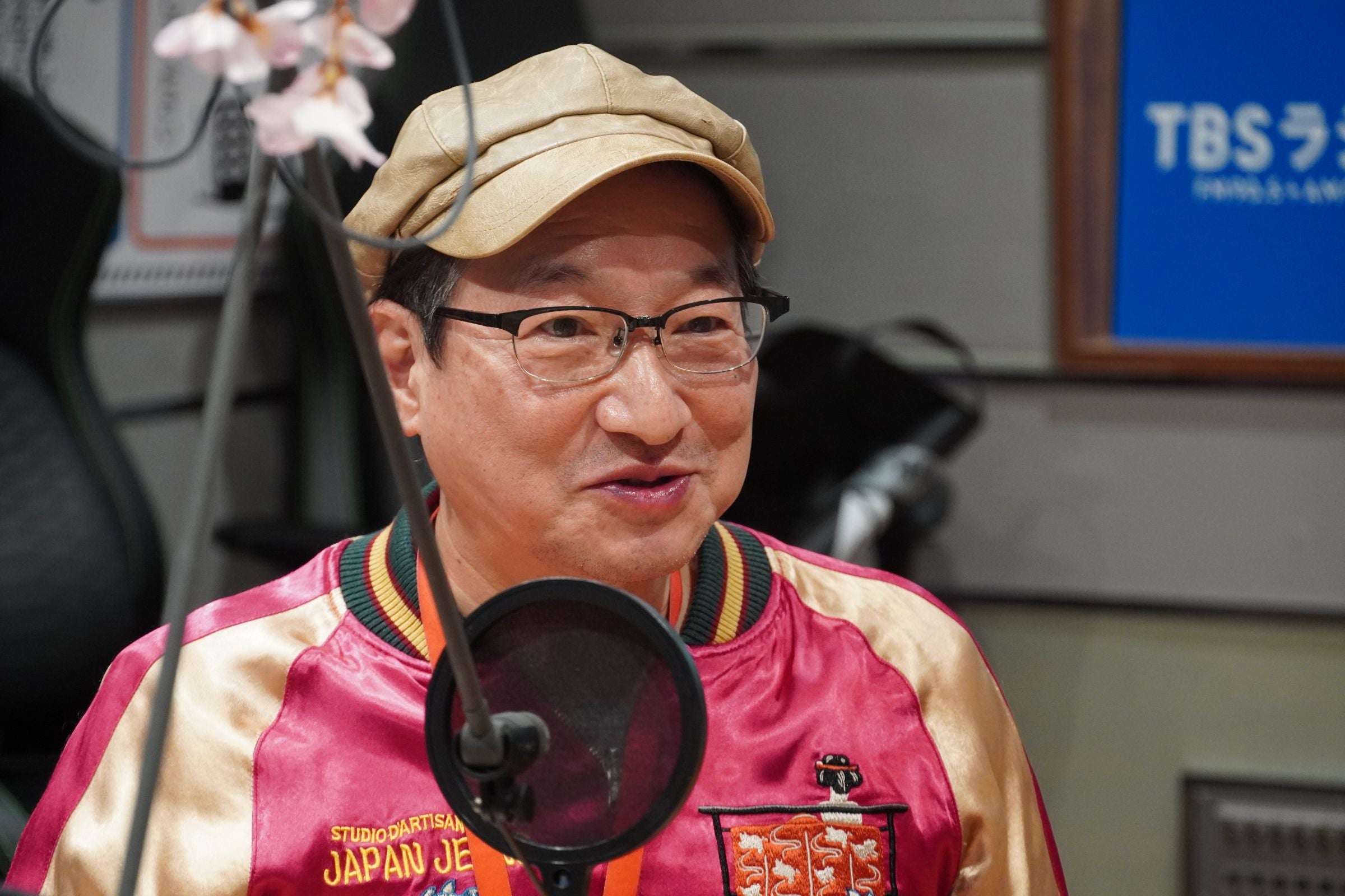 活動歴および当時の関連ビジュアル記録