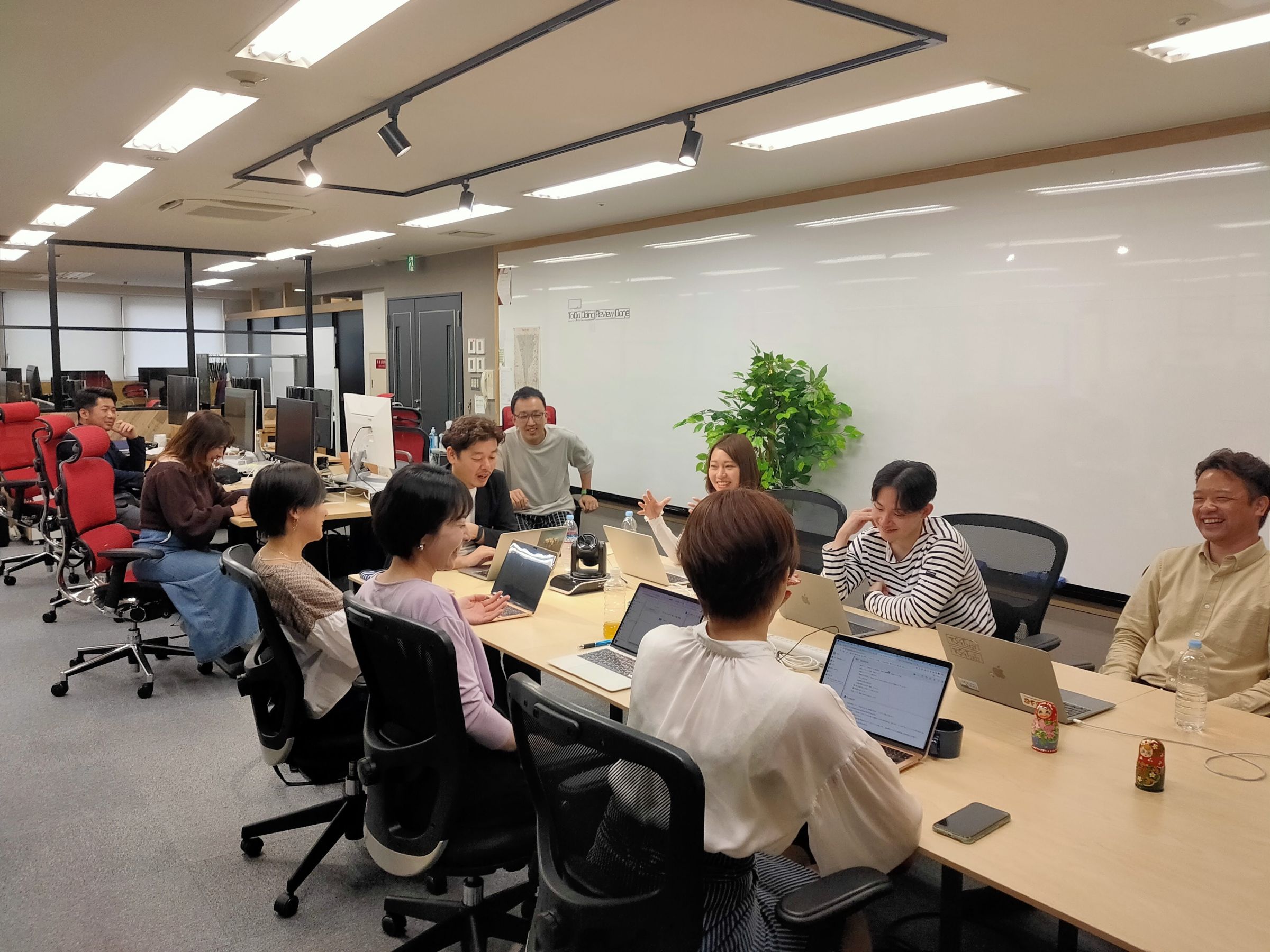 「出社手当」「推しメン休暇」多様化する福利厚生 | 無料のアプリでラジオを聴こう！ | radiko news(ラジコニュース)