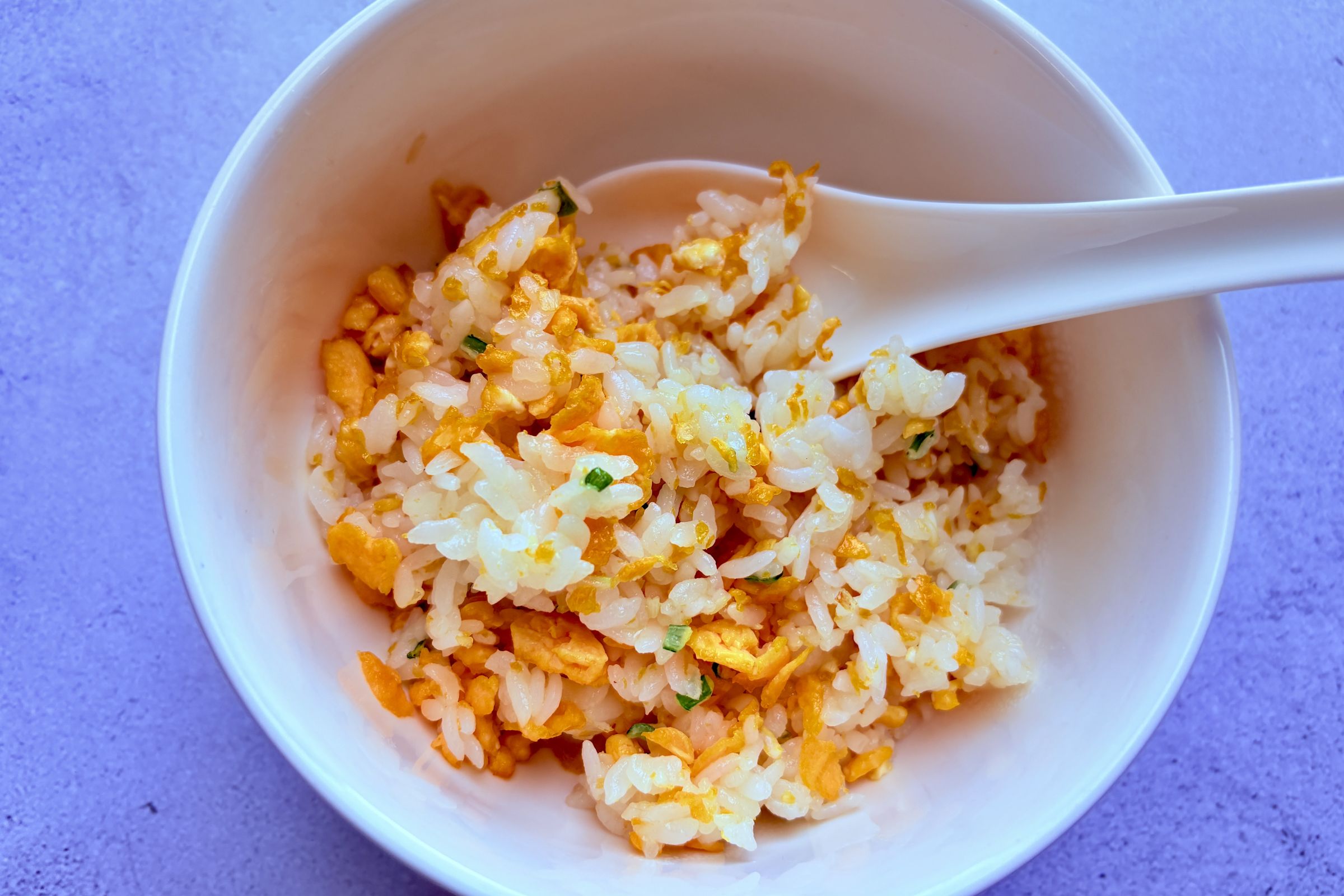 チャーハンは弱火でじっくり炒めるのがコツ？！ごはんと麺類の簡単