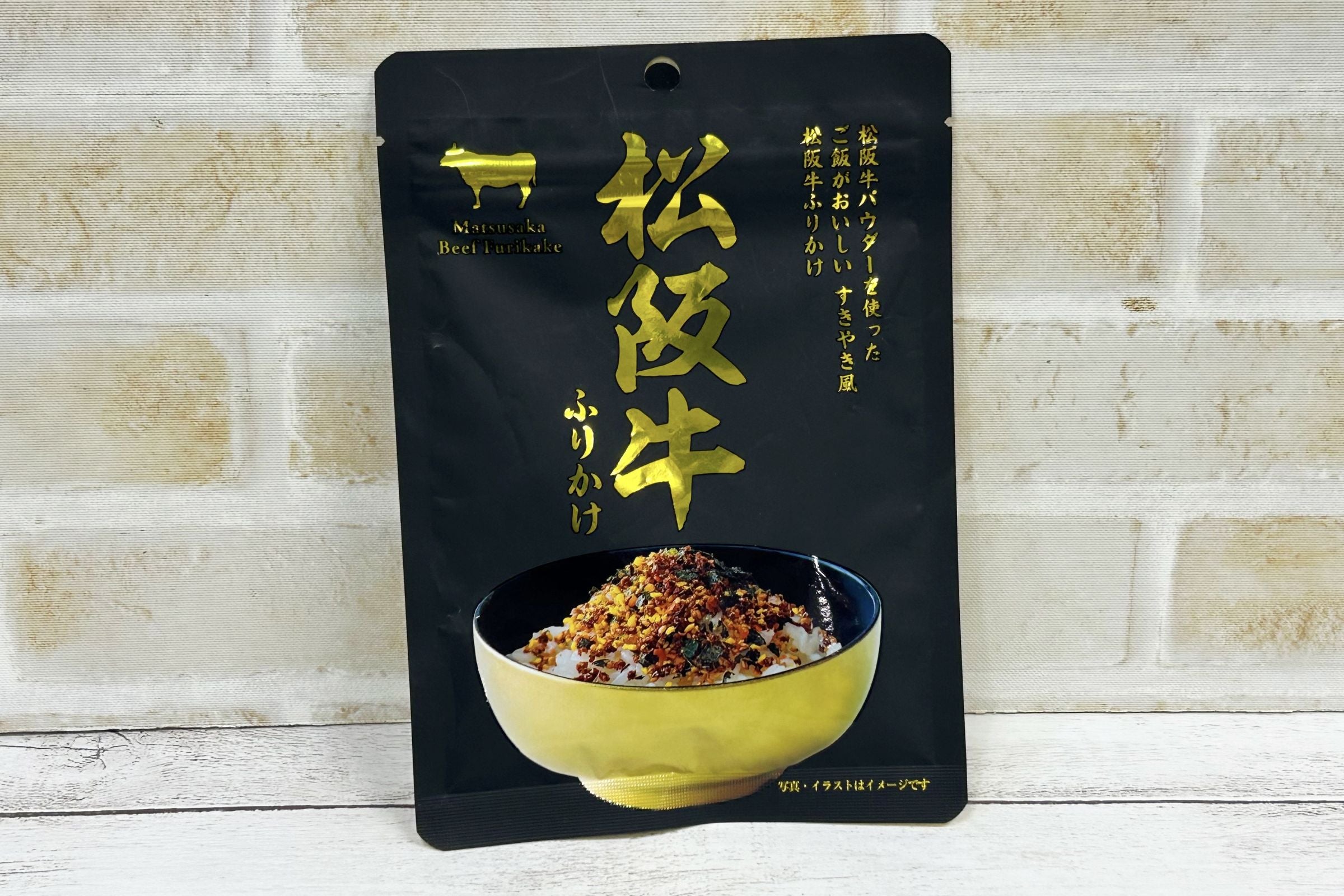 パリッパリの鰹節に、パンチのある黒胡椒味も！ご飯がススむご褒美
