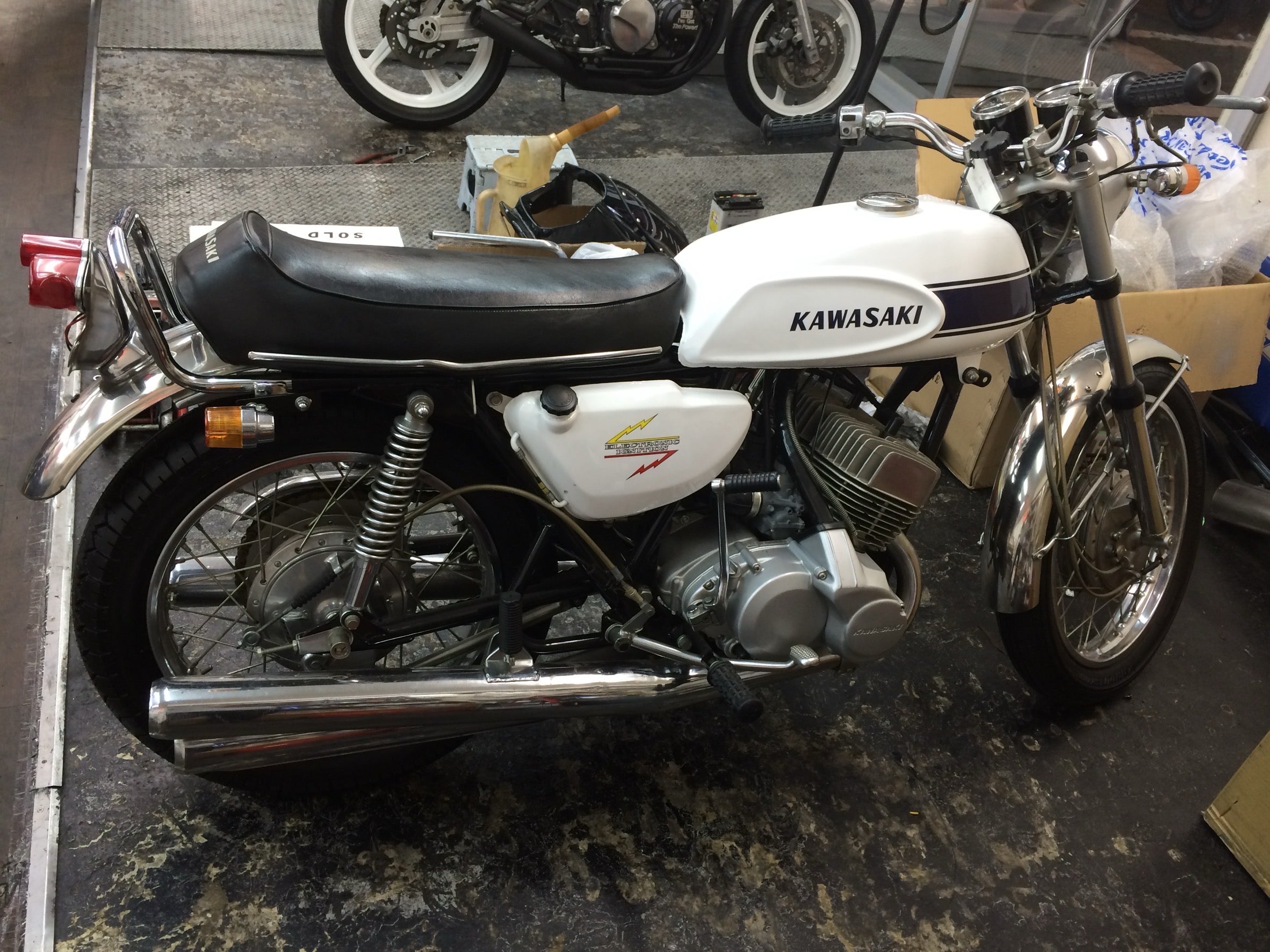 岩井様 ハライチの岩井勇気さん1周目！名車「カワサキ 500SS マッハIII
