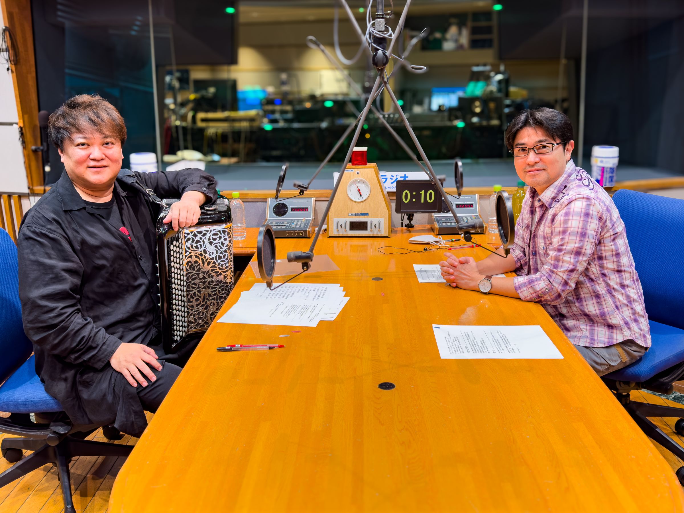 アコーディオン奏者、桑山哲也さん1週目！ファーストカーとの悲しい