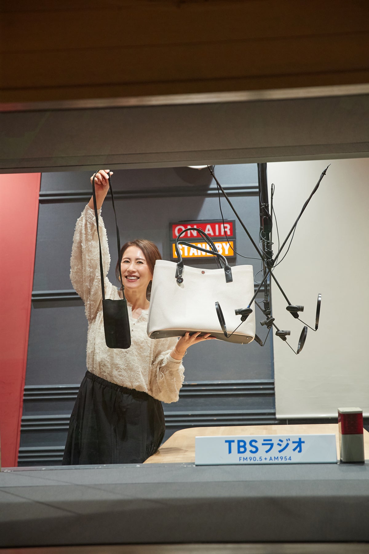 堀井美香監修『OVER THE SUN』×『B.C STOCK』コラボトートバッグ発売