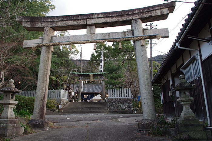 【中古】 木霊論 家・船・橋の民俗/白水社/神野善治 木霊論: 家・船・橋の民俗 | 神野 善治 |本 | 通販 | Amazon