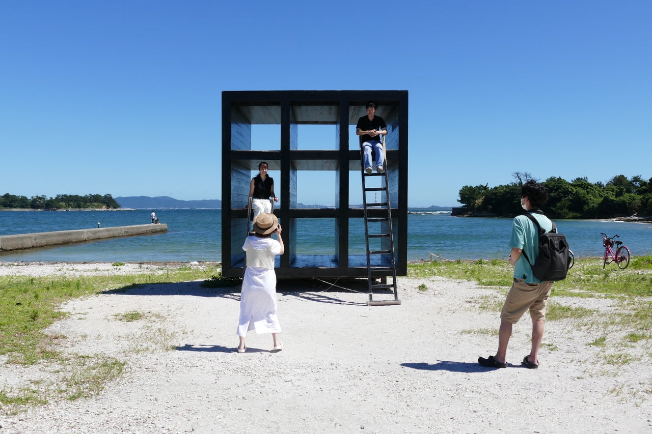 アート作品で溢れる人口2人の島 愛知県 佐久島 トピックス Tbsラジオ Fm90 5 Am954 何かが始まる音がする