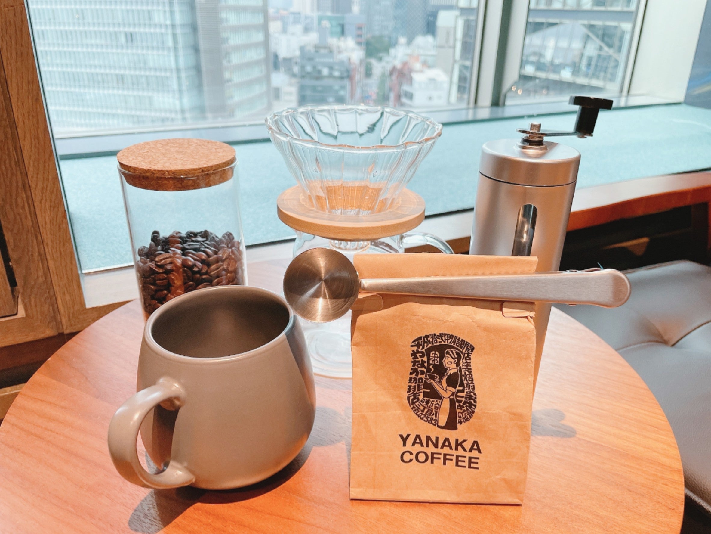 コーヒーミルにコーヒーサーバー・・・「3COINS」で美味しいコーヒーを