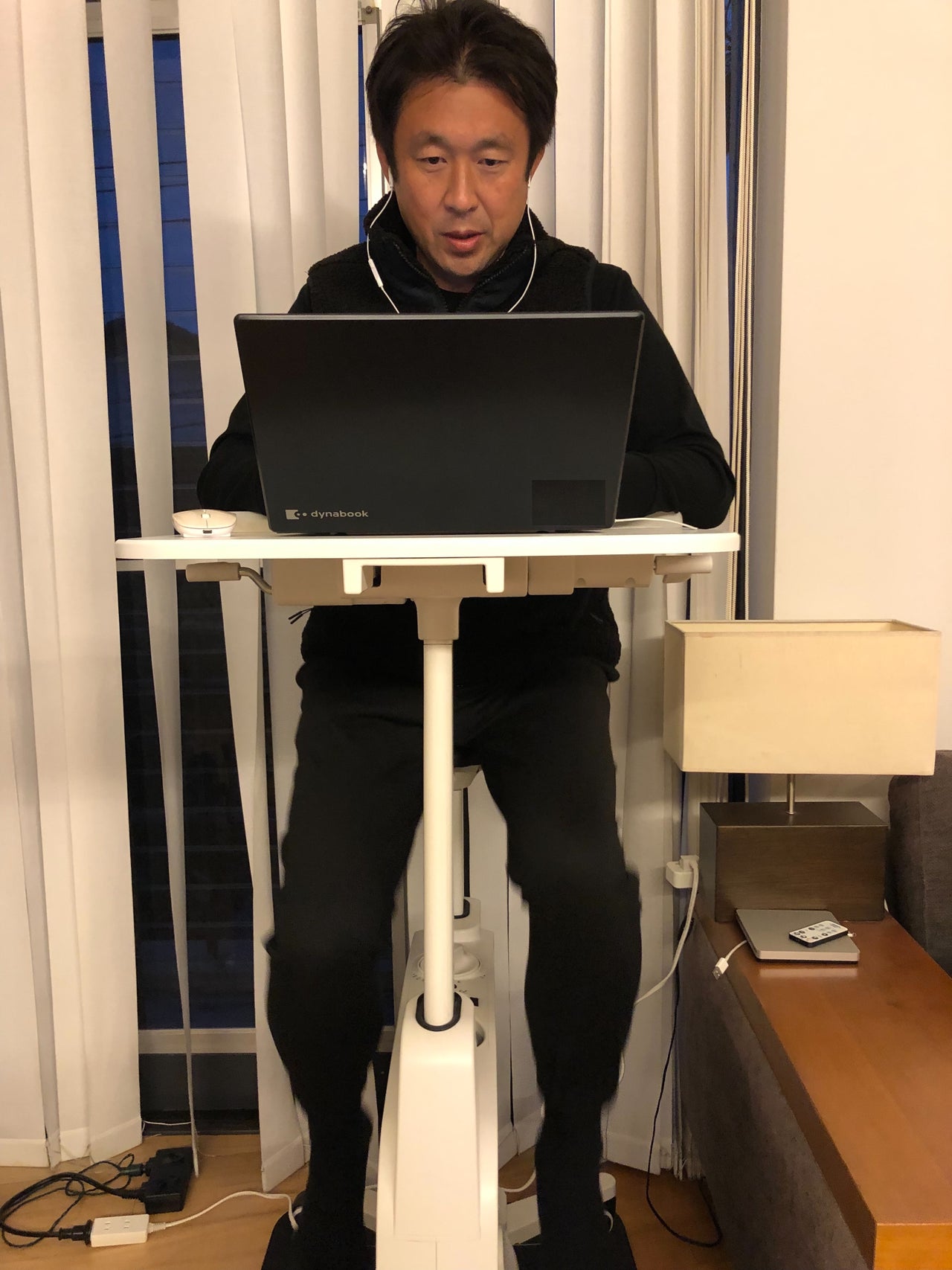 最強のながら運動アイテム】デスク付きフィットネスバイク | TBSラジオ