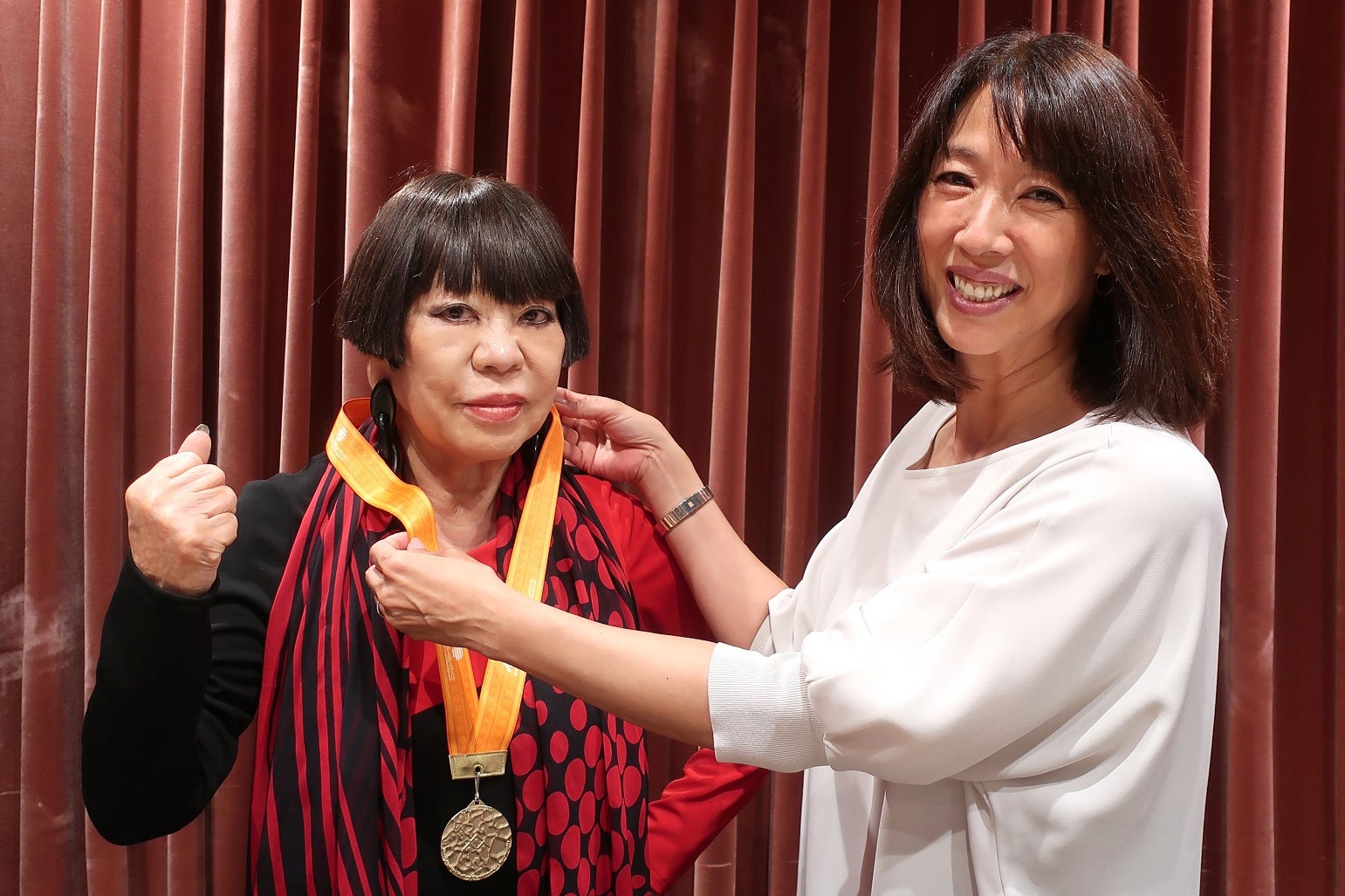 小谷 実可子 サイン Yahoo!オークション -「小谷実可子 サイン」の落札相場・落札価格