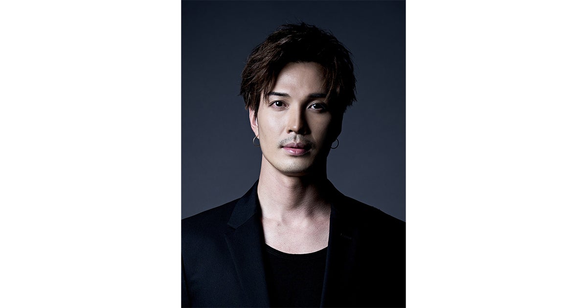 送料無料】井上芳雄さん掲載2ページ（ポスターサイズ）#8151