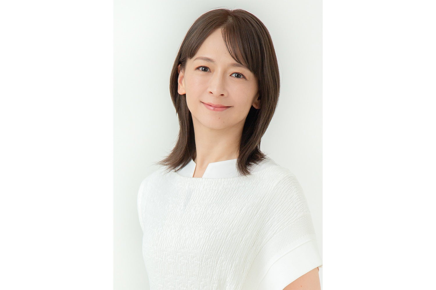 【SALE】井上芳雄さん掲載6ページ（ポスターサイズ）#7766 0000000001482_95pQzjV.jpg