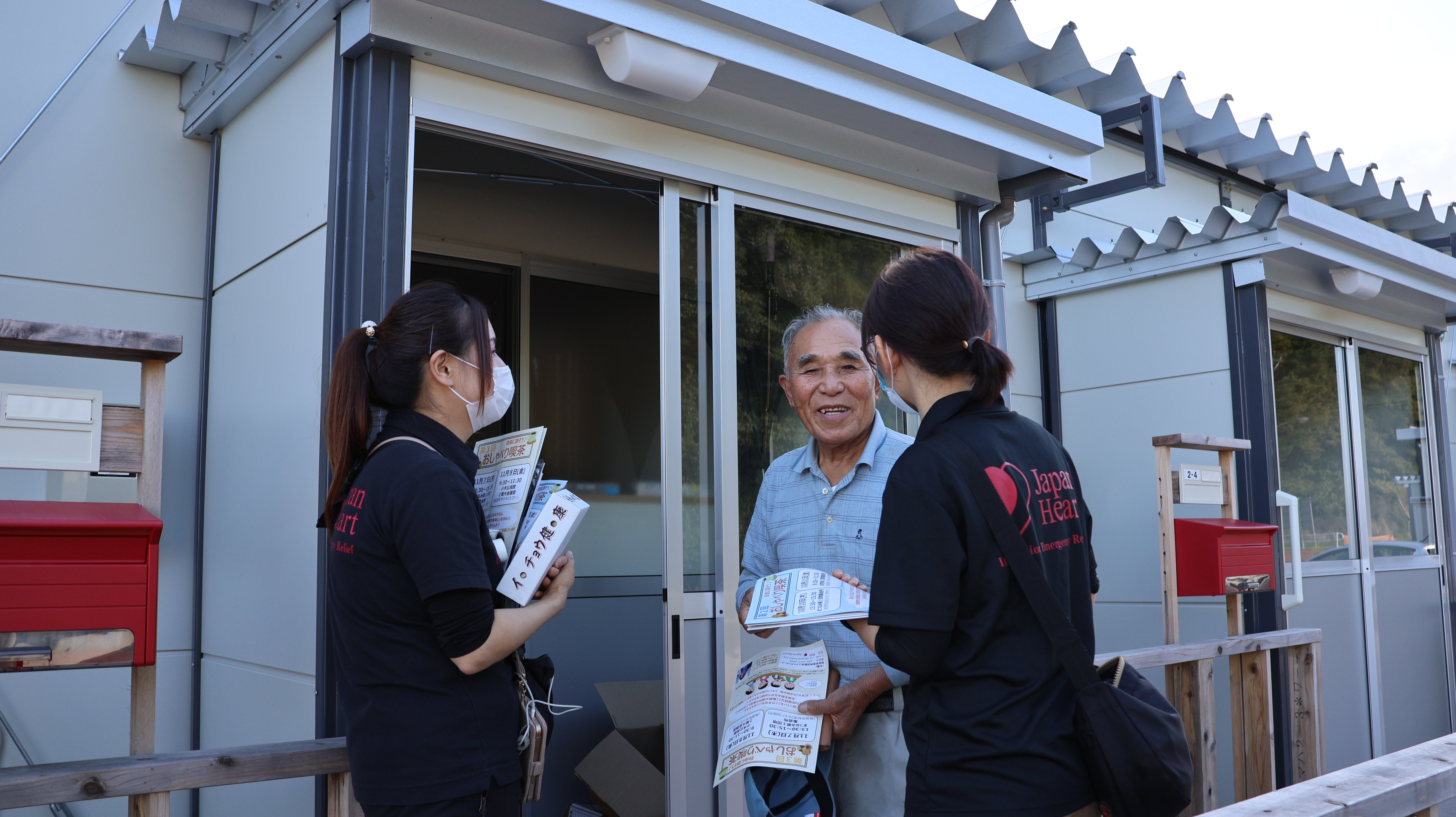 能登地震寄付 パリのカフェと画家たち 大型本 ハードカバー 100年前