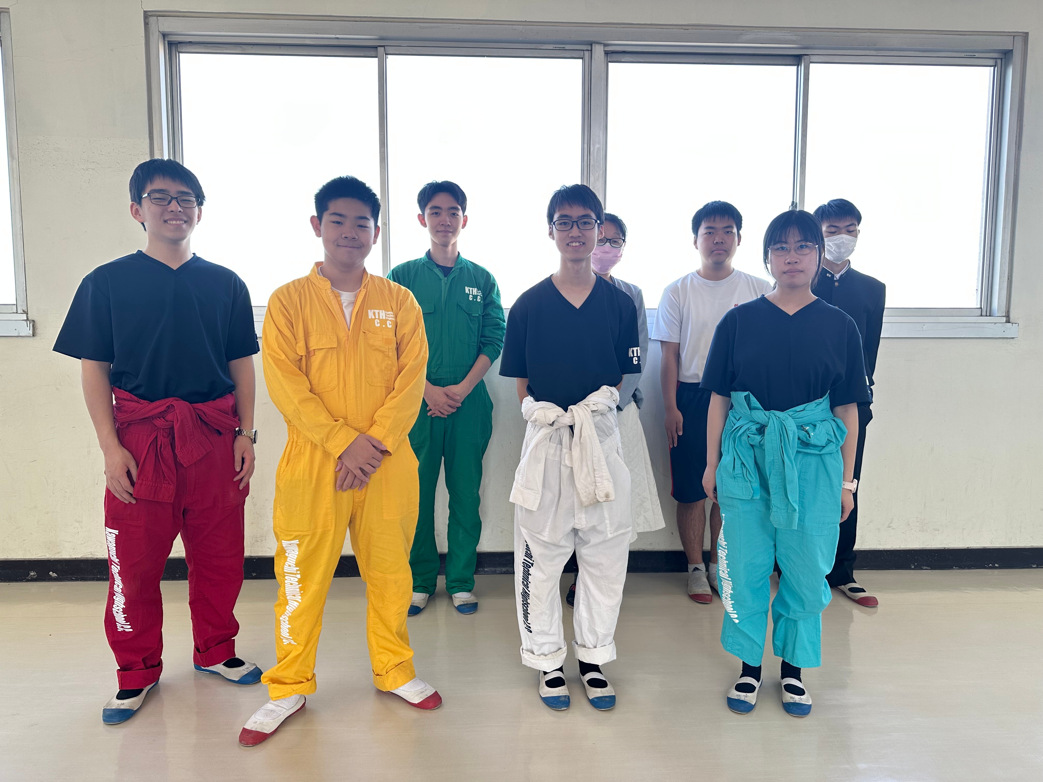 川口工業高校　男子上下学ランなど　使用期間1年未満 東京新聞紙面連動企画】ごみ拾い日本一 川口工業高校「掃除部」 | TBS
