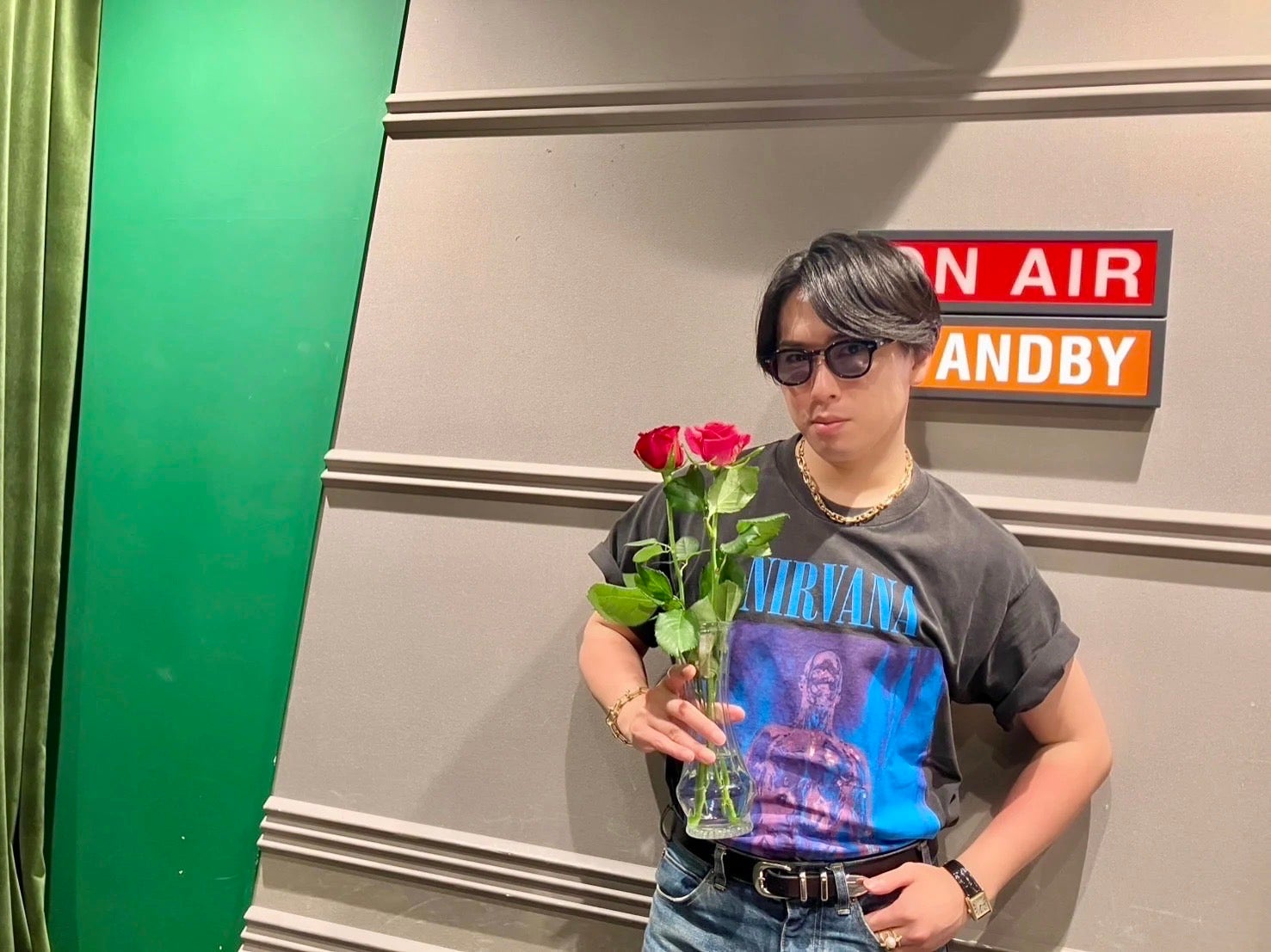 98296_ext_04_0.jpg?width=1200