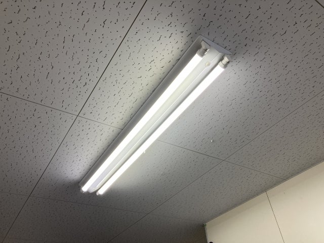 汚い蛍光灯 蛍光灯生産終了カウントダウン！LEDの思わぬ壁 | TBSラジオ